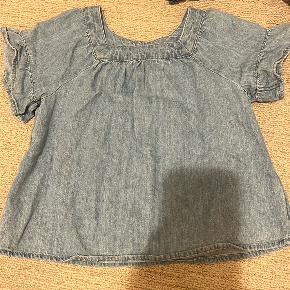 Girls top gap